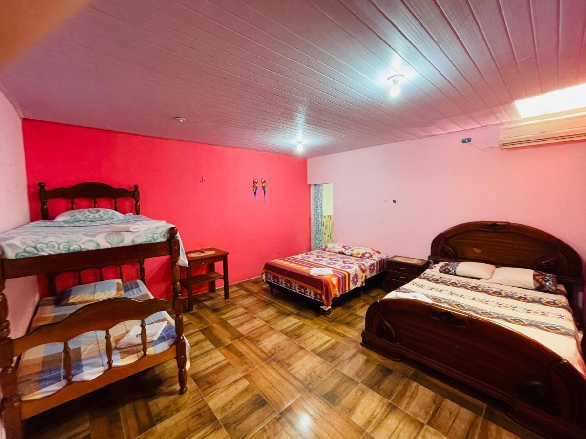 Apartamentos Cerca Al Aeropuerto Leticia Kültér fotó